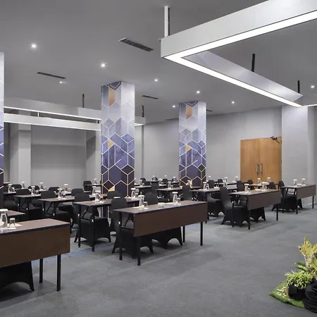Radja Art And Boutique Hotel Simpang Lima-2
